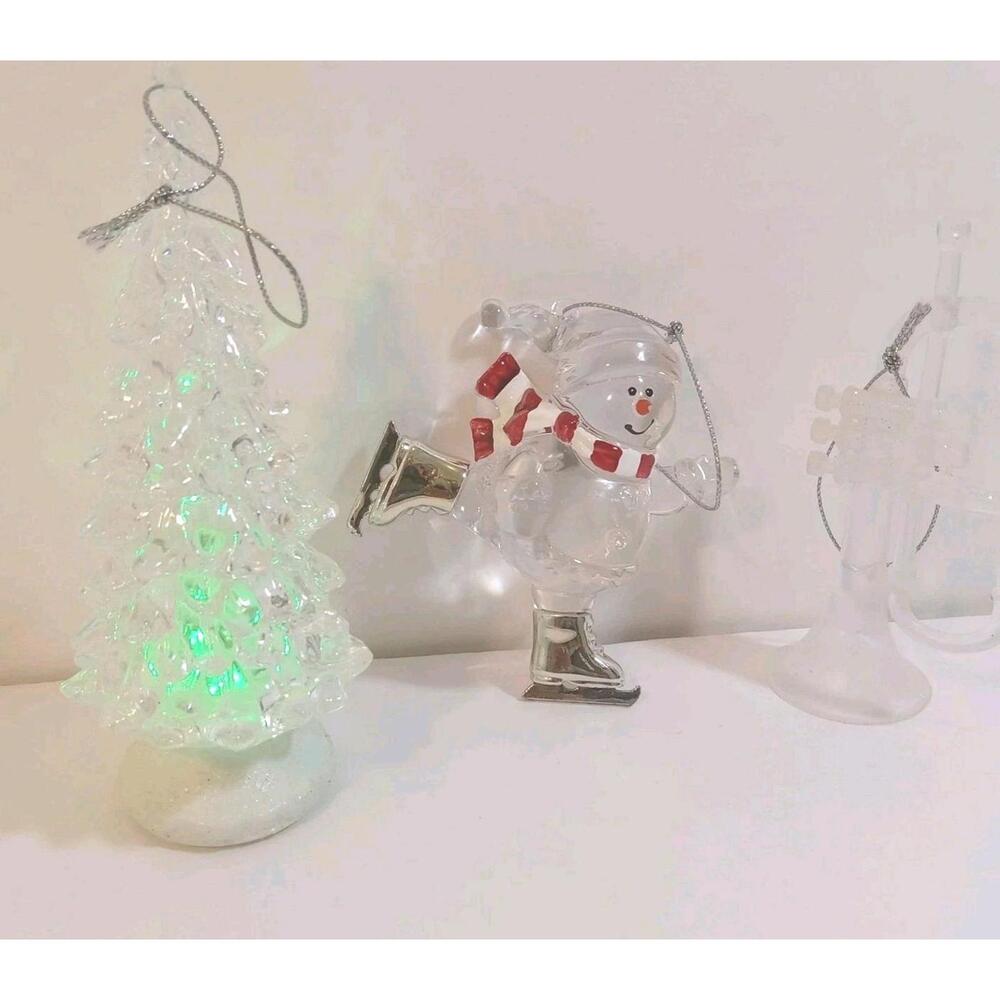Kurt Adler Ice Skating Snowman Clear Red Acrylic Glass Light Up Tree Trumpet - Picture 2 of 7